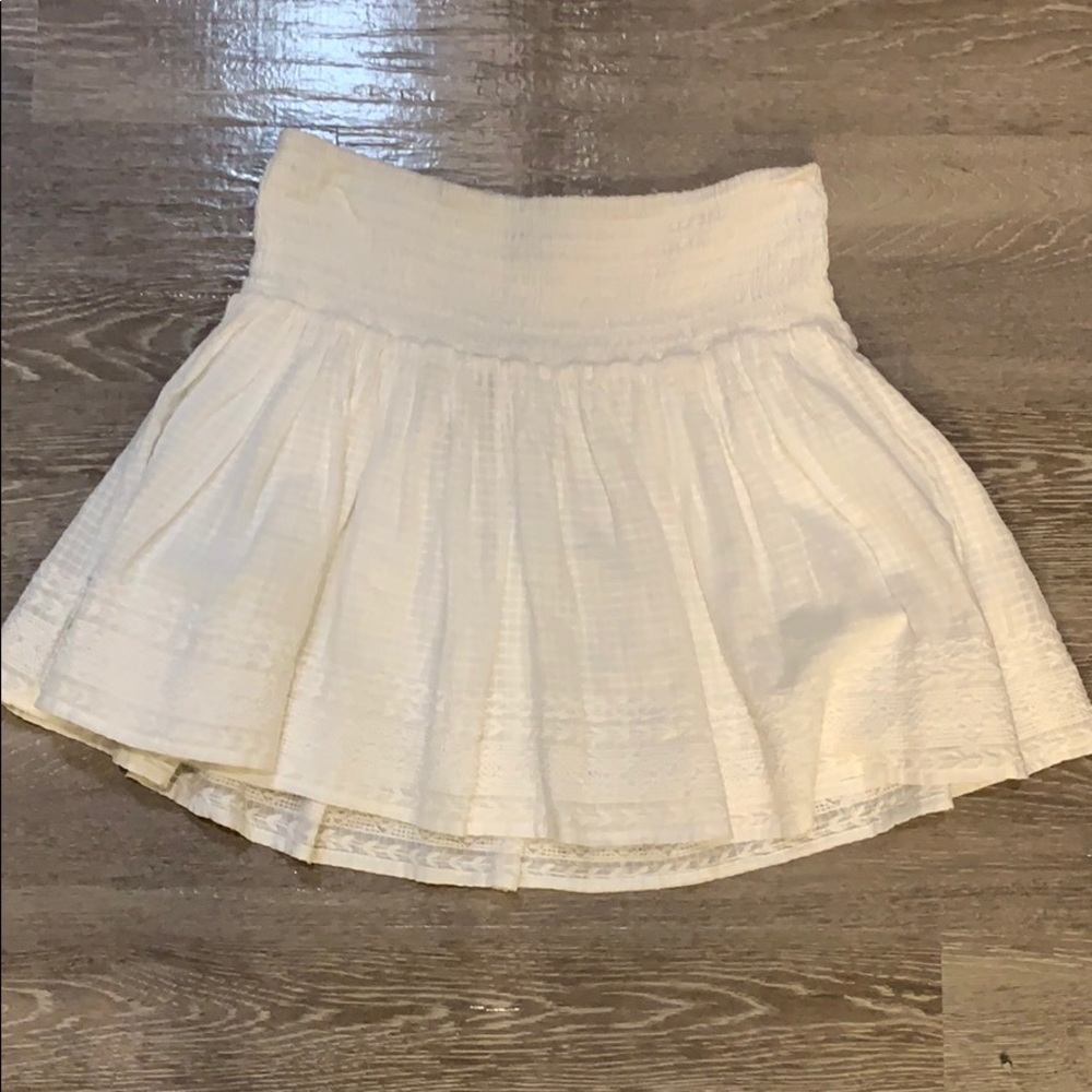 NWT white AE 🦅 skirt